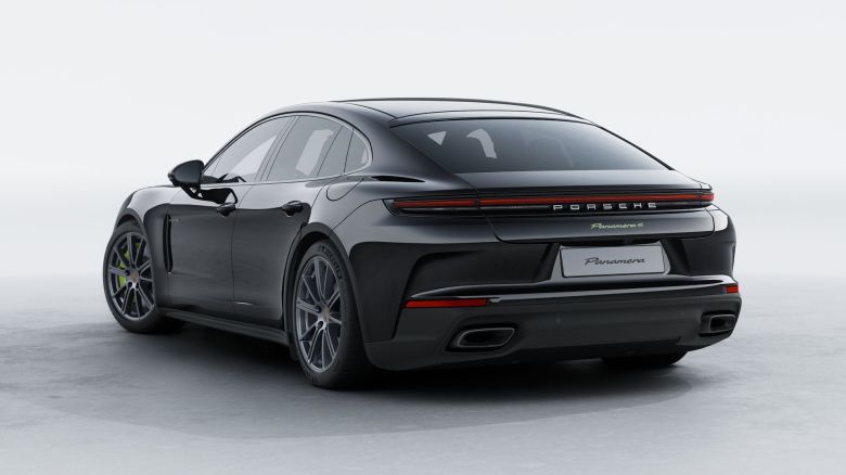 Porsche Panamera 4 E-Hybrid