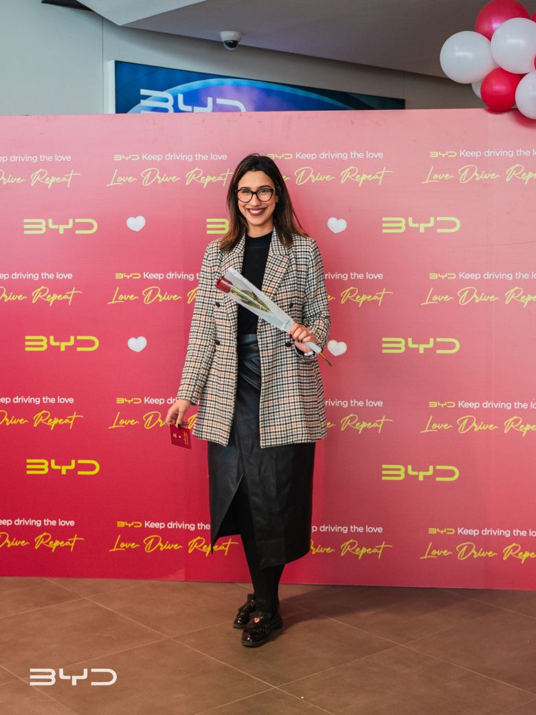 BYD Tunisie célèbre l’amour avec “BYD Keep Driving the Love”