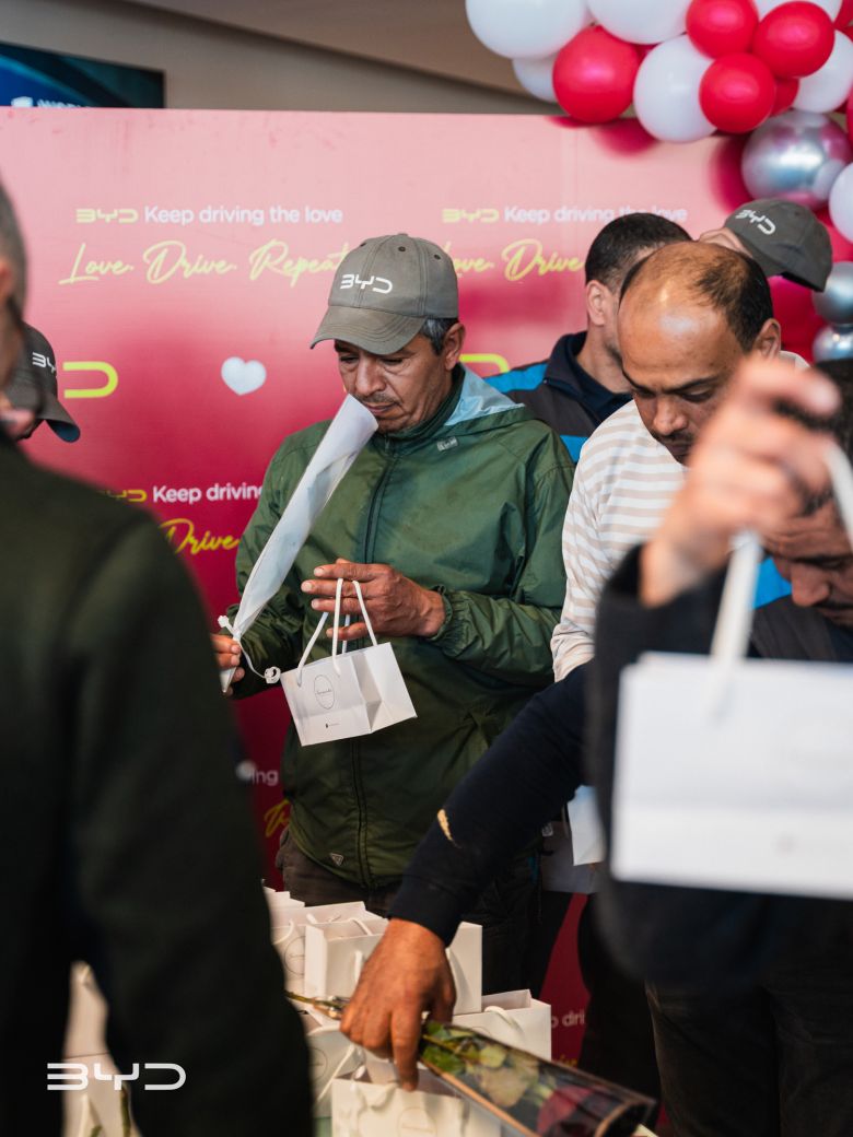 BYD Tunisie célèbre l’amour avec “BYD Keep Driving the Love”