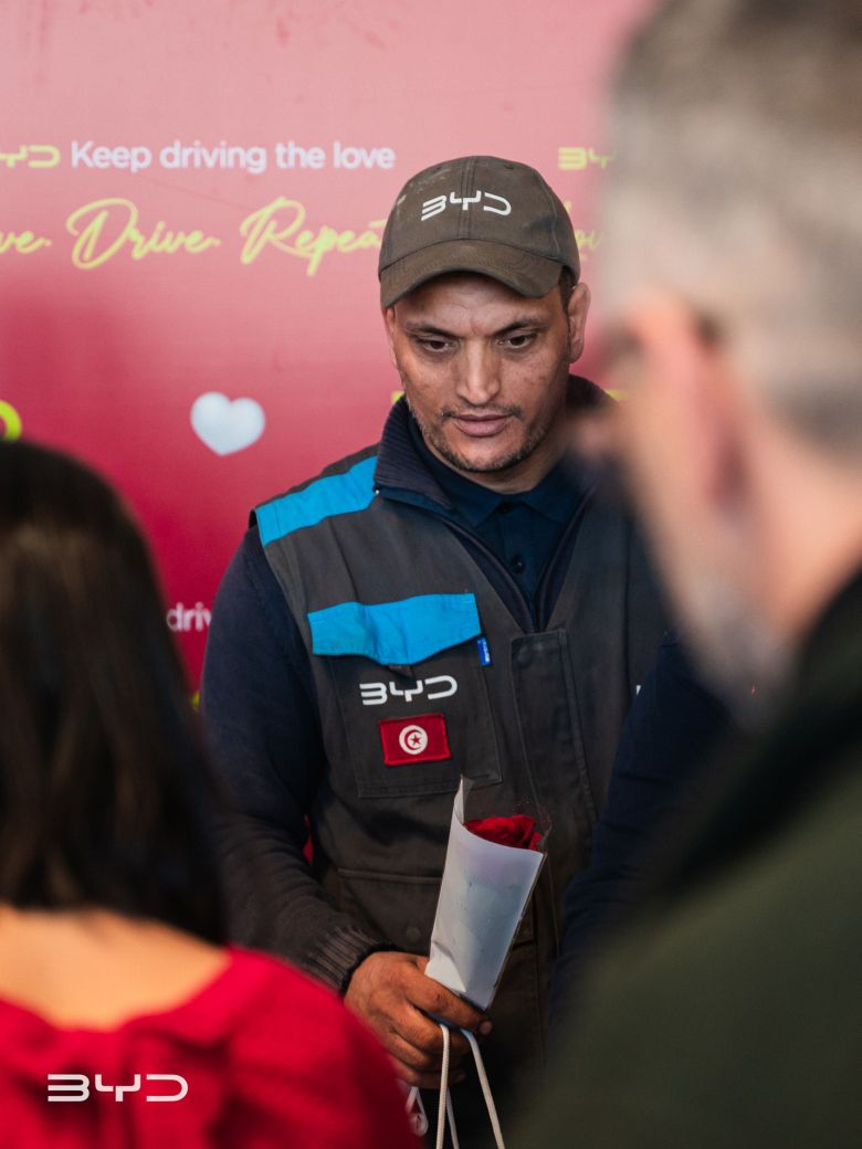 BYD Tunisie célèbre l’amour avec “BYD Keep Driving the Love”