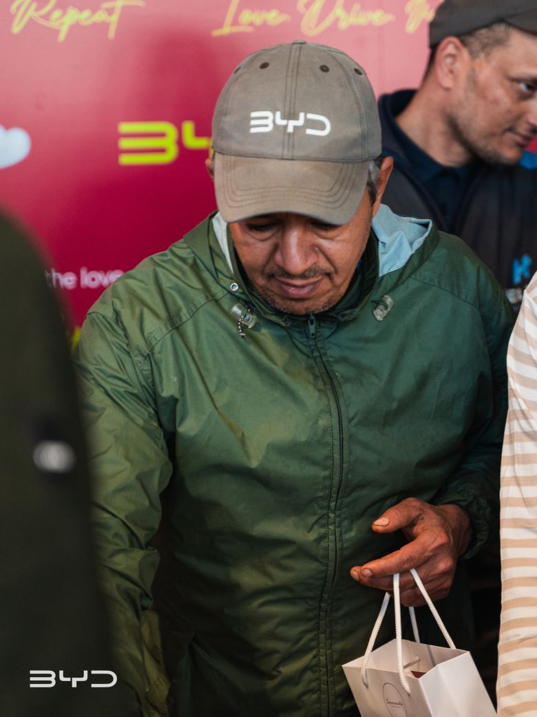 BYD Tunisie célèbre l’amour avec “BYD Keep Driving the Love”