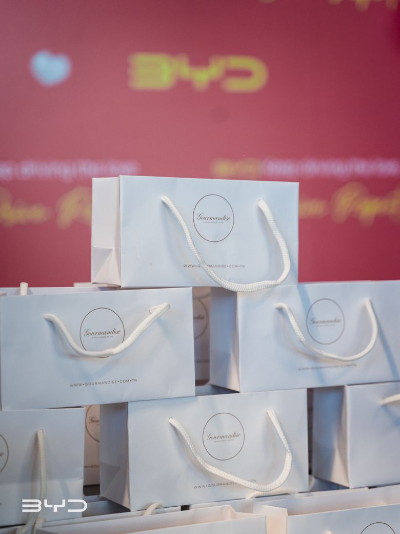 BYD Tunisie célèbre l’amour avec “BYD Keep Driving the Love”