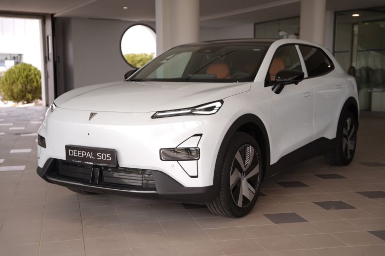 Deepal S05 1.5 L Reev 27.28 kWh