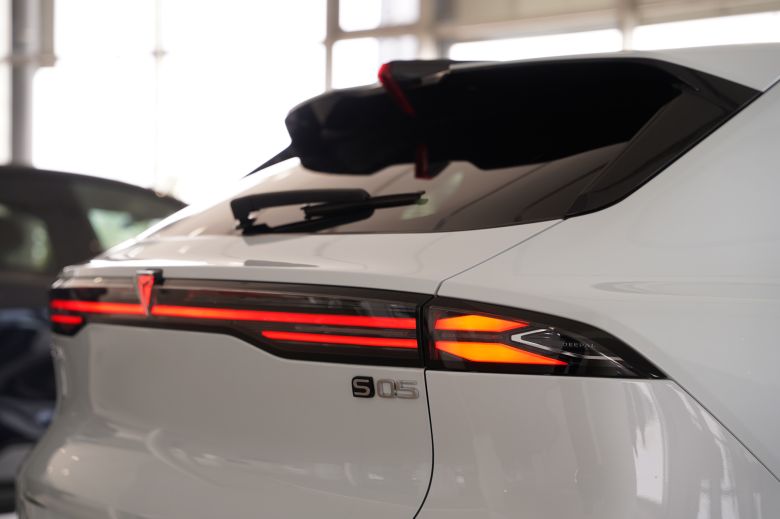 Deepal S05 1.5 L Reev 27.28 kWh