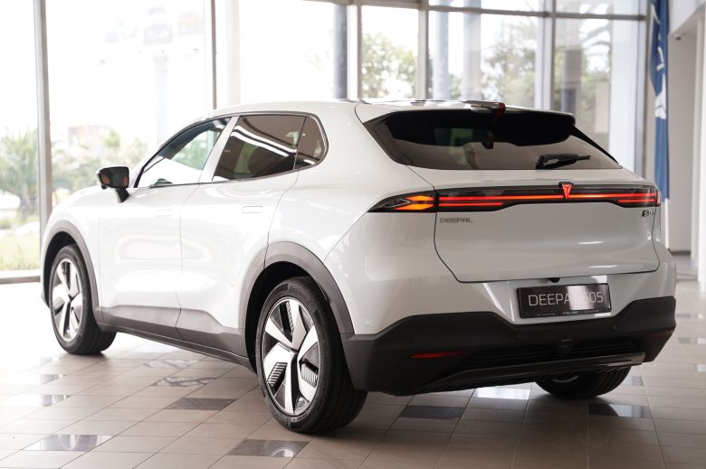 Deepal S05 1.5 L Reev 27.28 kWh