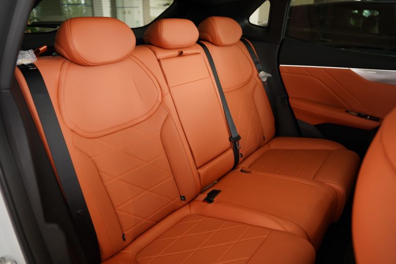 Deepal S05 1.5 L Reev 27.28 kWh